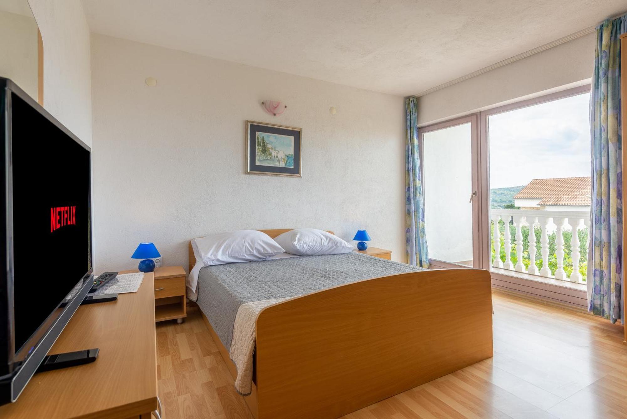 Olive Gardens Appartement Primošten Buitenkant foto