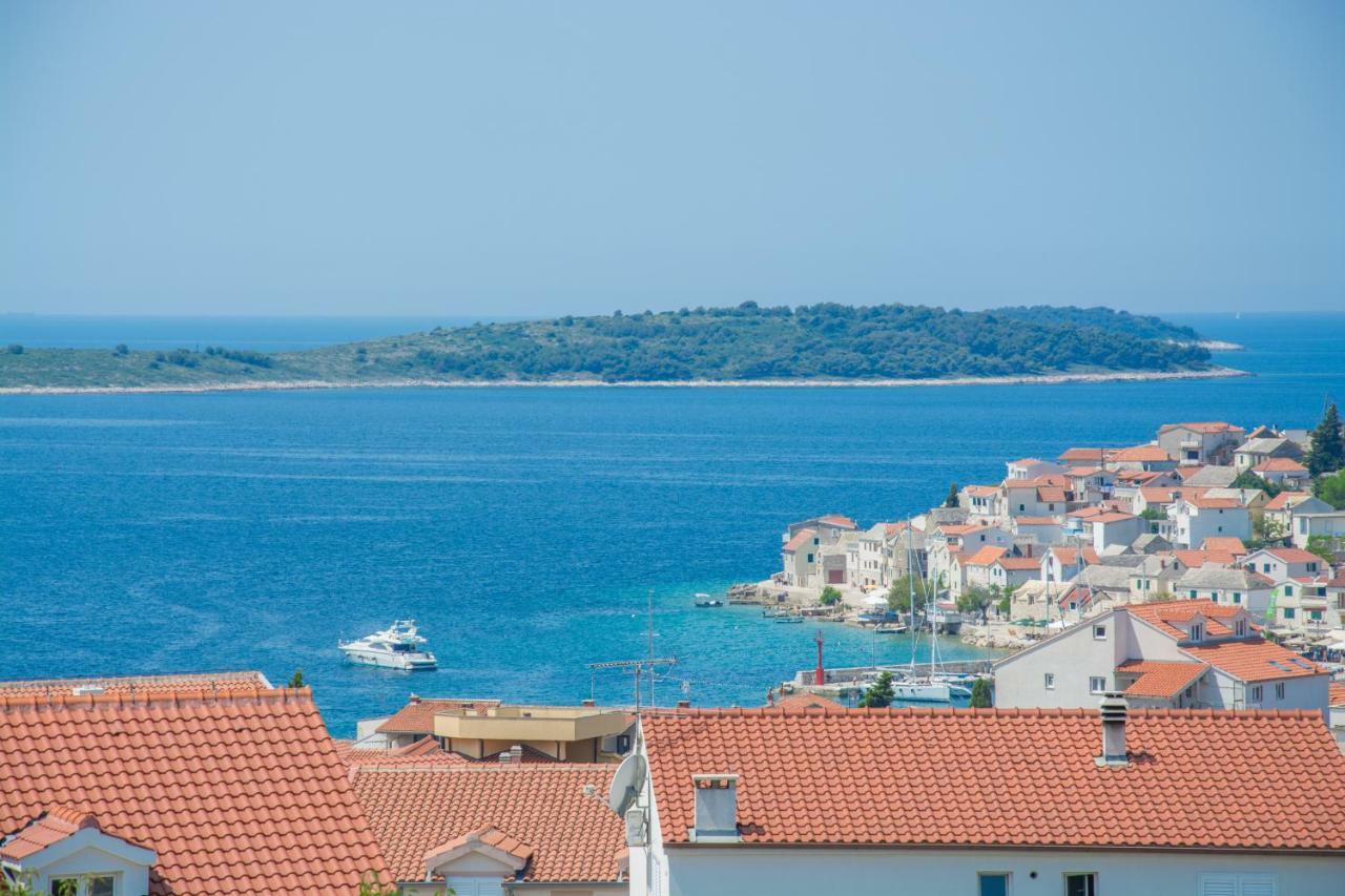Olive Gardens Appartement Primošten Buitenkant foto