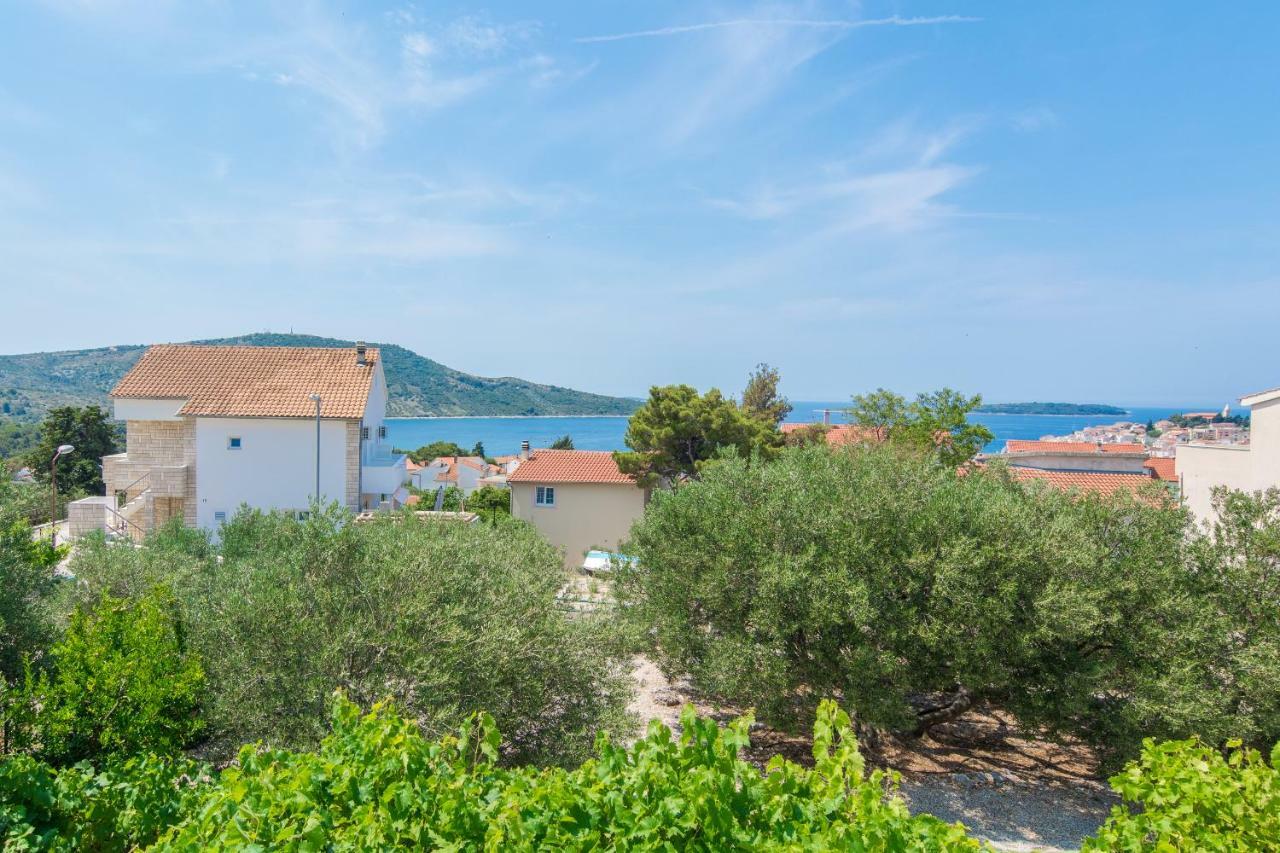 Olive Gardens Appartement Primošten Buitenkant foto