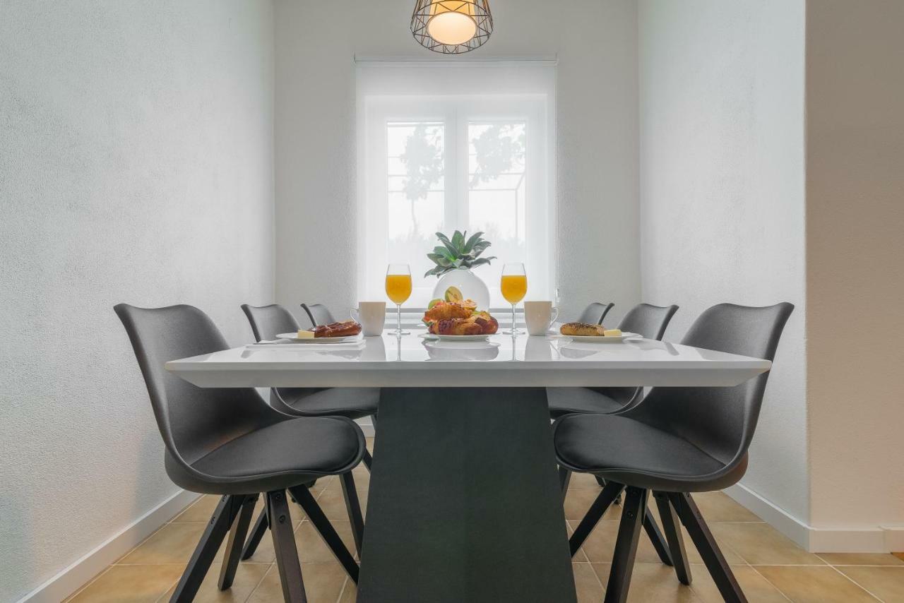 Olive Gardens Appartement Primošten Buitenkant foto